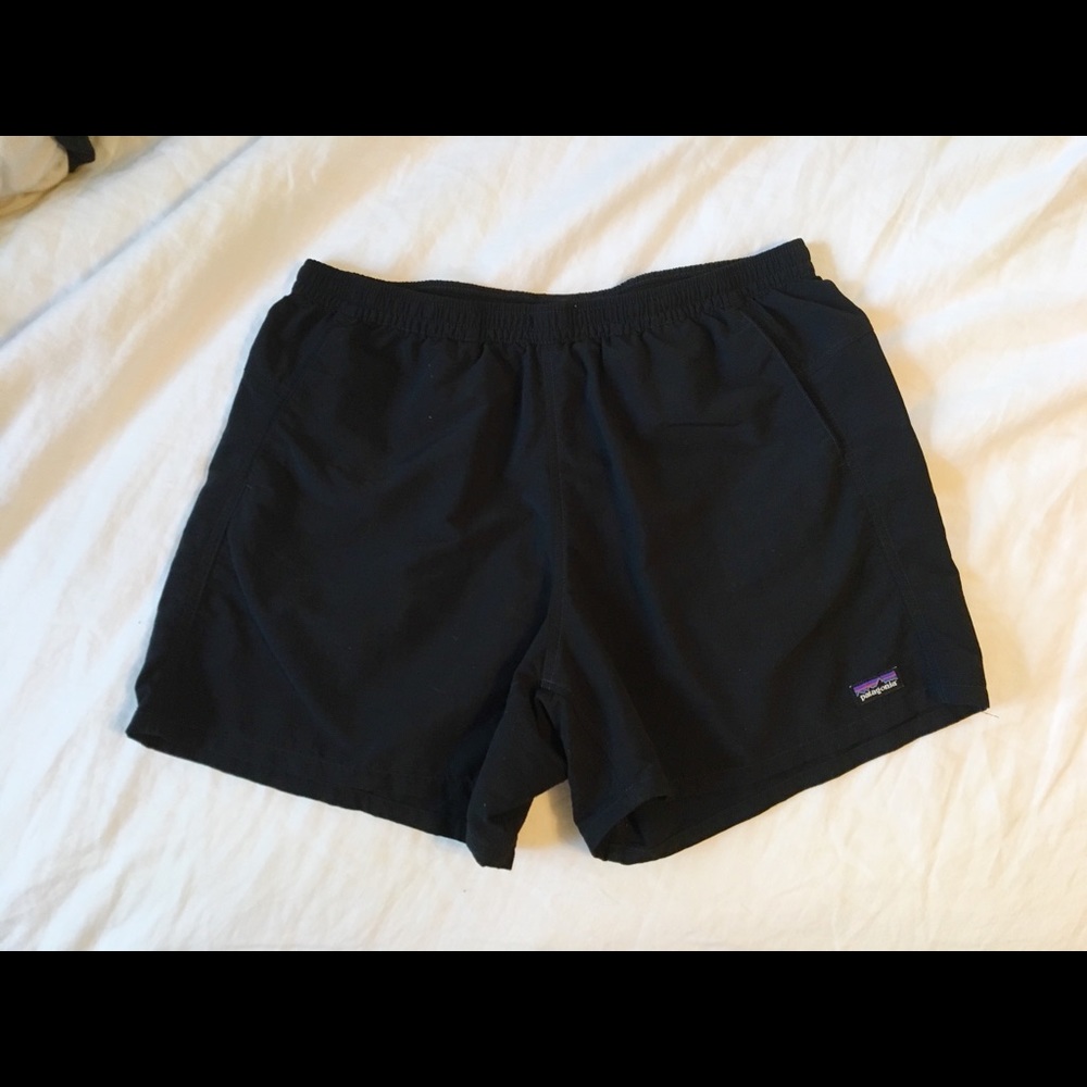 Patagonia baggies 5”